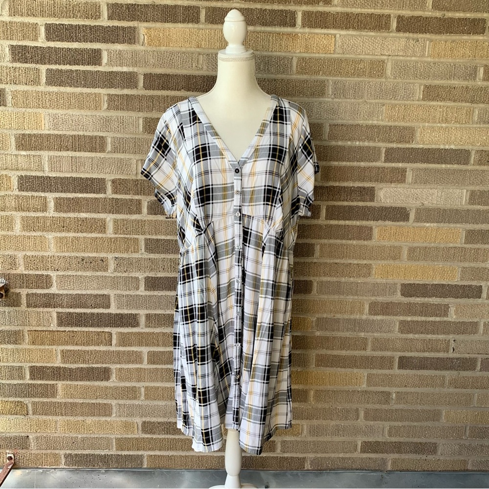 Torrid Plaid Dress Short Sleeve Button Front Size 3X
